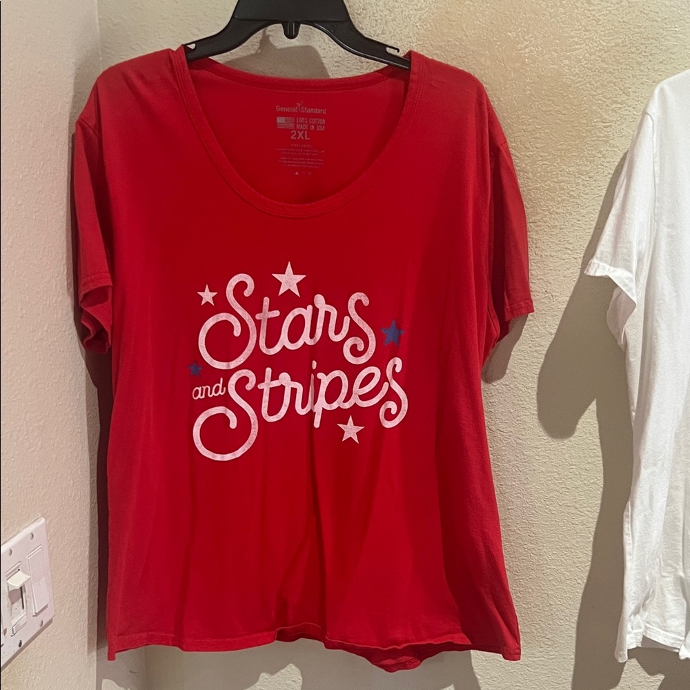 Red Stars and Stripes Women's Short Sleeve Tee